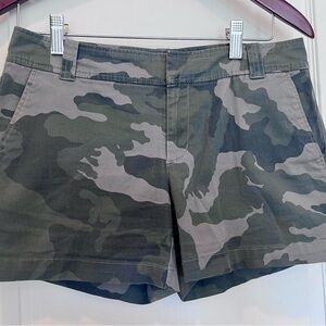 Soho Camouflage Women's Cargo Shorts